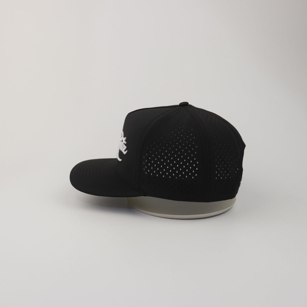 Midnight Birdie Premium Golf Hat - Range Ratz