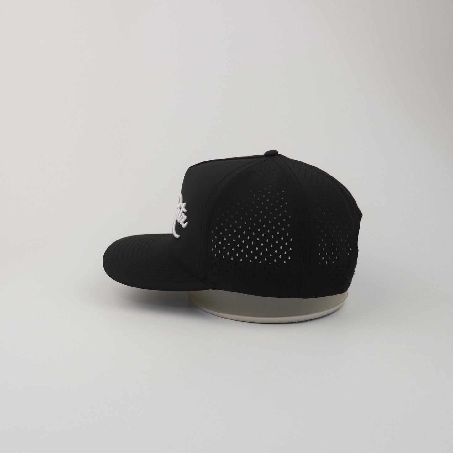 Midnight Birdie Premium Golf Hat - Range Ratz